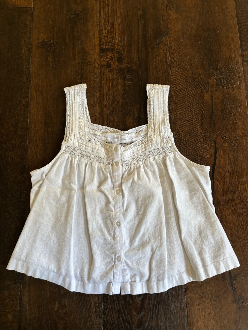 Women's White Button-Front Lace-Trim Tank Top medium